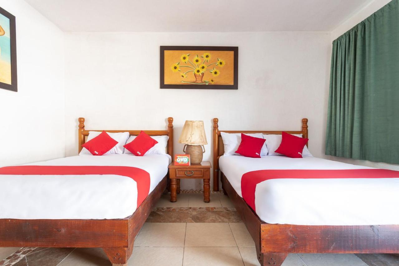 Pelican Inn At Las Dunas Chelem Esterno foto