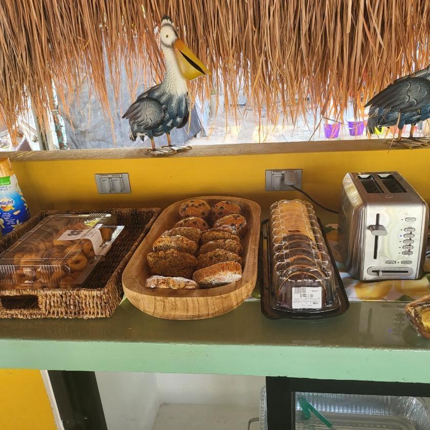 Pelican Inn At Las Dunas Chelem Esterno foto