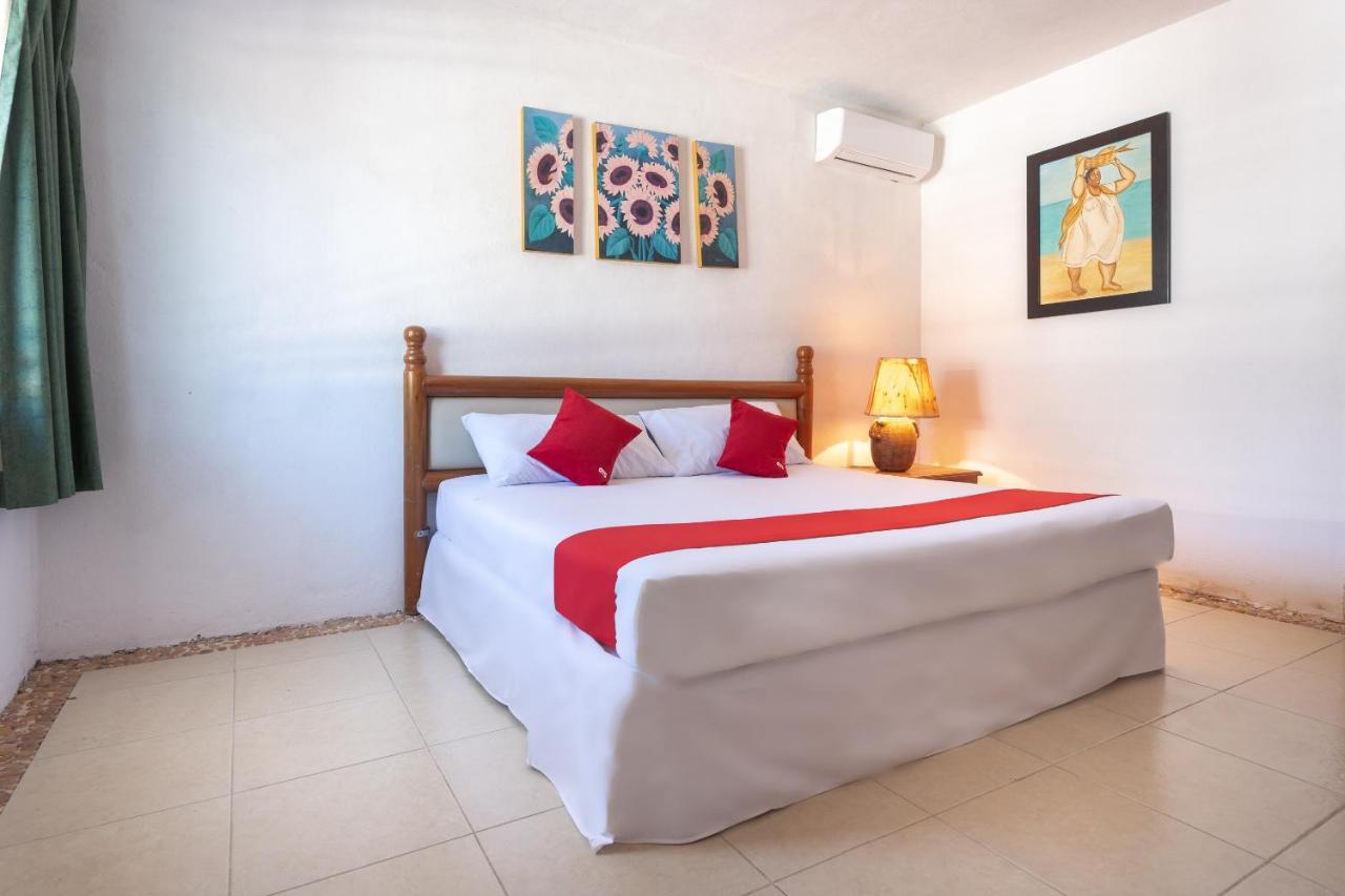 Pelican Inn At Las Dunas Chelem Esterno foto